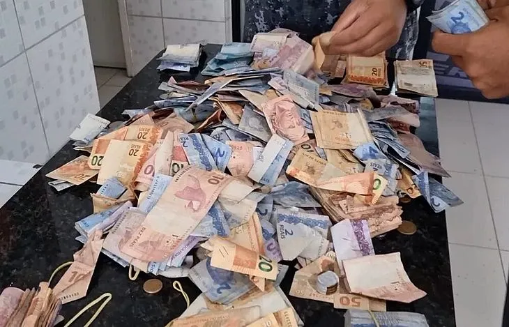 Dinheiro seria usado para custear gastos da paróquia São José, como a compra de camisas e aparelhos de sons