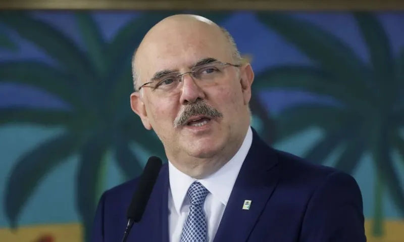 Imagem ilustrativa da imagem JUIZ FEDERAL MANDA SOLTAR EX-MINISTRO MILTON RIBEIRO