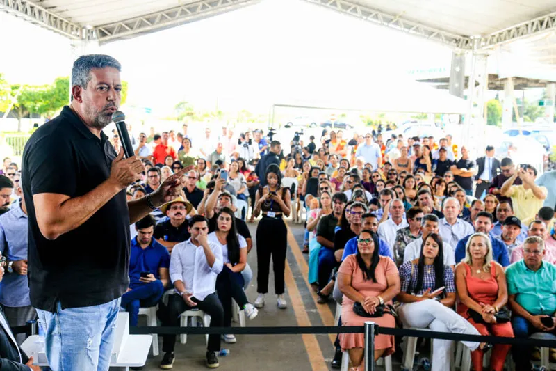 São Miguel dos Campmos, 23 de maio de 2022
Senador Collor (PTB), na solenidade de entrega de um trecho da duplicação da rodovia BR-101, na cidade de São Miguel dos Campos, em Alagoas - Brasil.
Foto:@Ailton Cruz