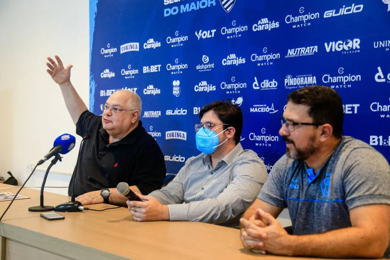 Maceió, 20 de junho de 2022
Presidente do CSA, Omar Coêlho, reuniu a imprensa no Centro de Treinamento do Nelsão, para apresentação de andamento das obras do novo CT do CSA. Alagoas - Brasil..
Foto:@Ailton Cruz