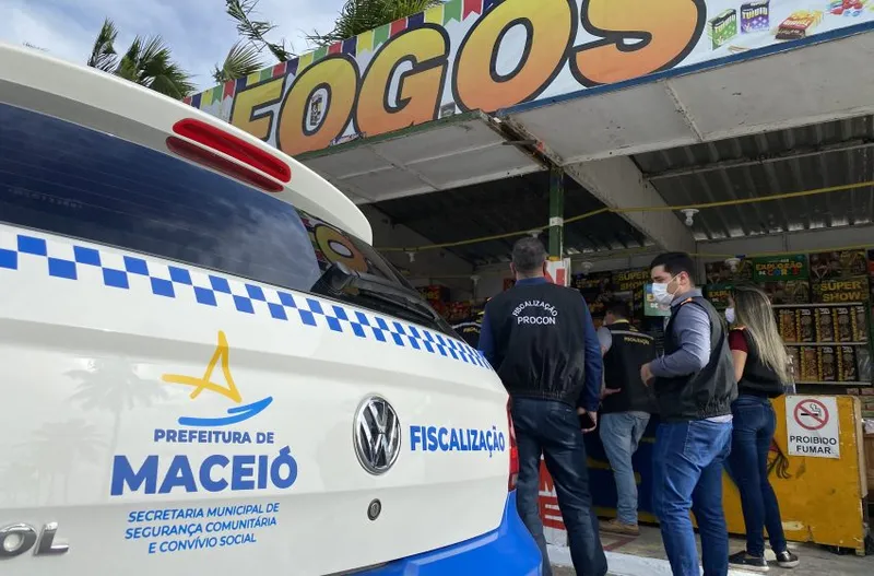 Donos de barracas de fogos de artifício têm até o dia 10 de junho para cadastramento  que permitirá obtenção do alvará de comercialização dos produtos na capital alagoana