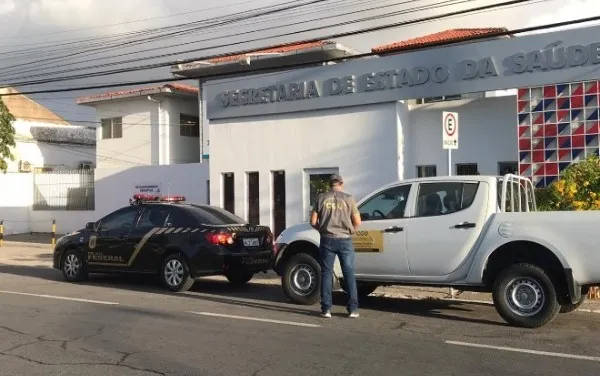 Imagem ilustrativa da imagem SESAU MANTÉM CONTRATO ‘DE BOCA’ COM HOSPITAIS E PROFISSIONAIS