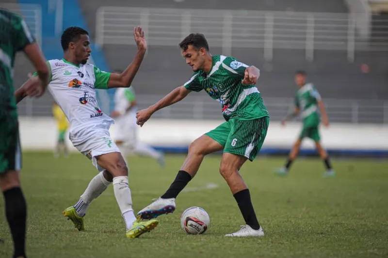 Na semifinal, partida entre Zumbi e FF Sport Nova Cruz também foi disputada no Trapichão