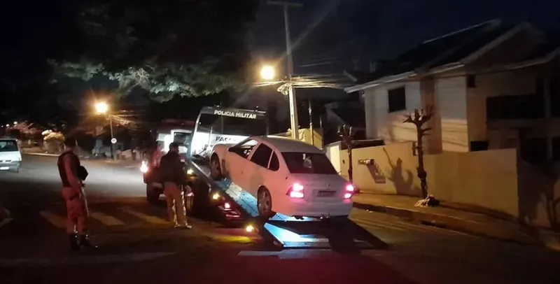 Imagem ilustrativa da imagem POLICIAL MILITAR MATA SEIS FAMILIARES E OUTRA PESSOA NO OESTE DO PARANÁ, DIZ PM