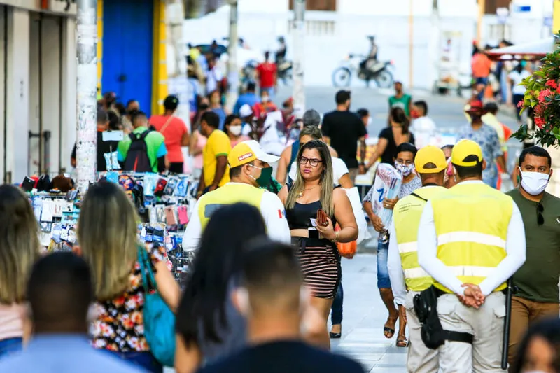 A população de Alagoas é formada por 1.607.000 homens e 1.751.000 mulheres