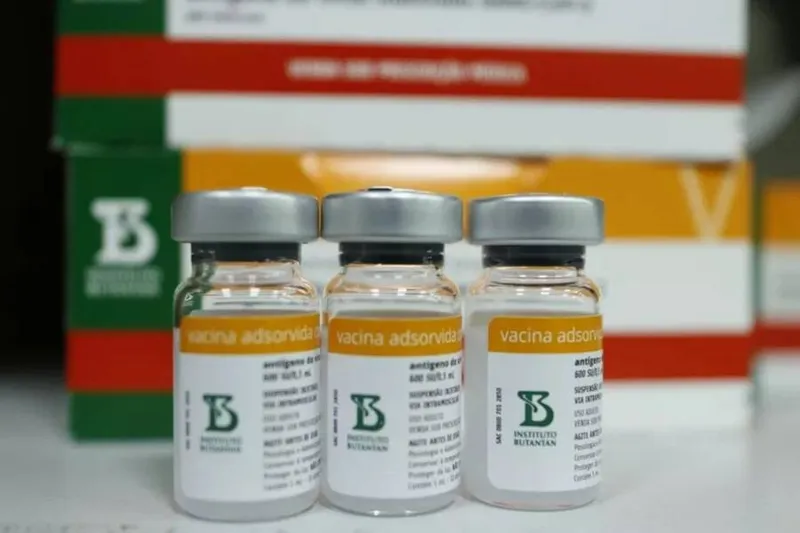 Imagem ilustrativa da imagem CORONAVAC PARA CRIANÇAS: SP VAI IMPORTAR INSUMOS PARA 10 MILHÕES DE DOSES