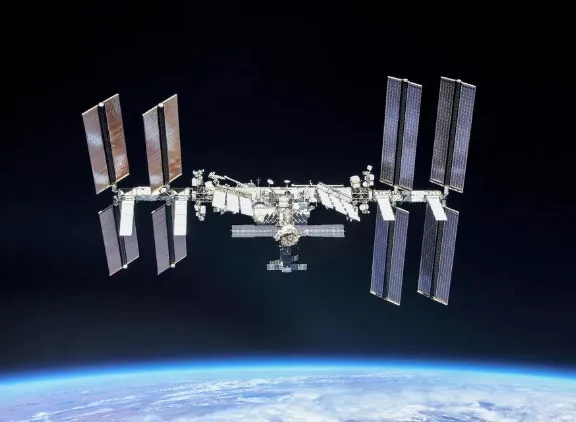 Imagem ilustrativa da imagem RÚSSIA DEIXARÁ ESTAÇÃO ESPACIAL NO FIM DE 2024
