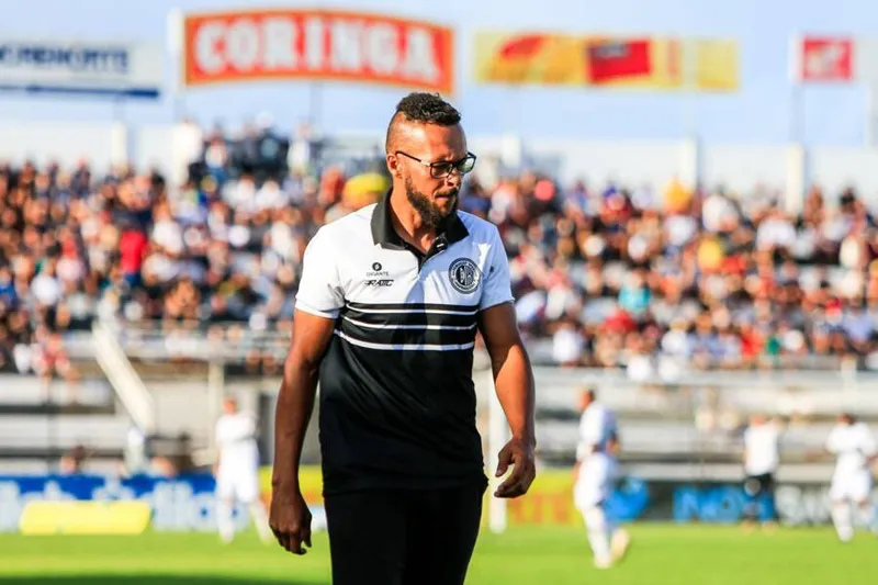Apesar da demissão, técnico Jota foi um dos responsáveis pelos bons resultados do Gigante na temporada