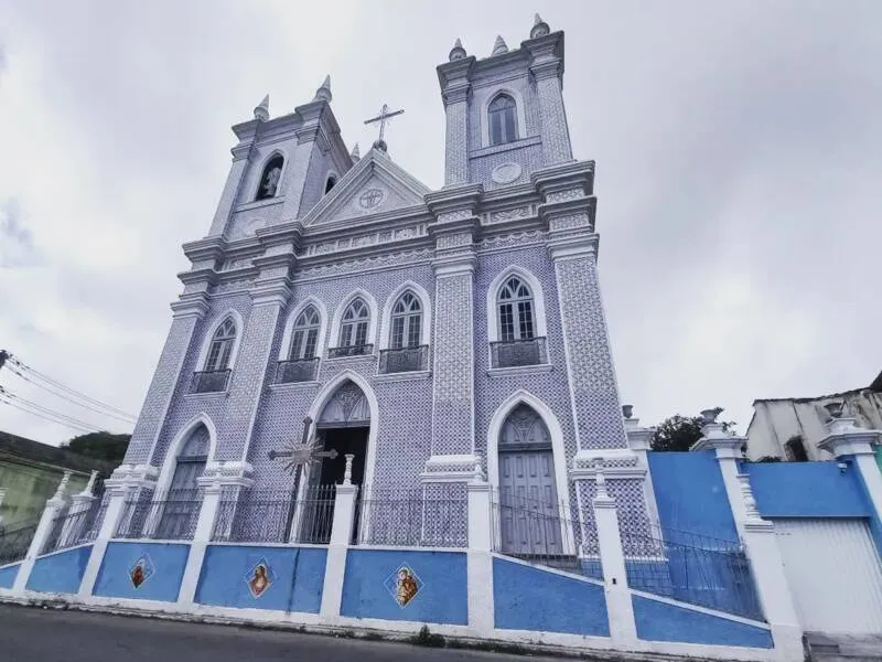 A Igreja Senhor Bom Jesus dos Martírios é uma reitoria da catedral metropolitana de Maceió