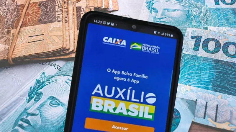 Imagem ilustrativa da imagem AUXÍLIO BRASIL: MAIS DE 534 MIL EM AL PODEM FAZER CONSIGNADO