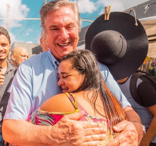 Imagem ilustrativa da imagem COLLOR ANUNCIA UNIDADES PARA ATENDIMENTO ÀS MULHERES VÍTIMAS DE VIOLÊNCIA