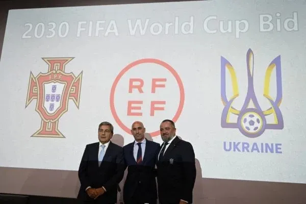 Espanha e de Portugal convidaram a Ucrânia para fazer parte da candidatura para sediar a Copa do Mundo 2030