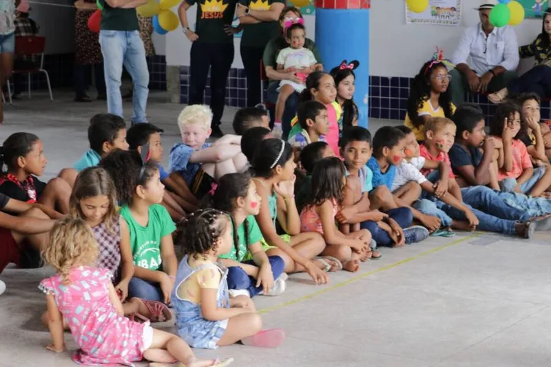 Atividades alcançam 102 crianças na creche cedida pela secretária de educação Glauciene Veiga