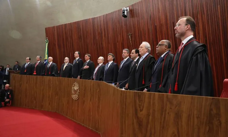Imagem ilustrativa da imagem MINISTRO ALEXANDRE DE MORAES TOMA POSSE COMO PRESIDENTE DO TSE