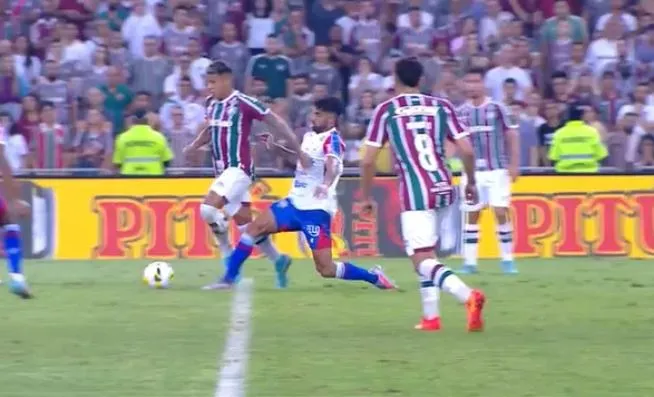 CBF divulgou, nessa quinta (18), áudios e imagens do VAR que definiram o lance do pênalti em favor do Fluminense