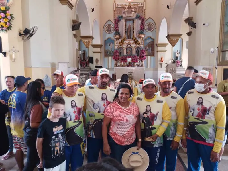 Peregrinos de Viçosa foram recebidos com festa quando chegaram em Juazeiro do Norte