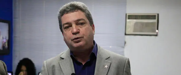 Imagem ilustrativa da imagem ALAGOANOS SE PREPARAM PARA ASSISTIR À POSSE DE LULA EM BRASÍLIA