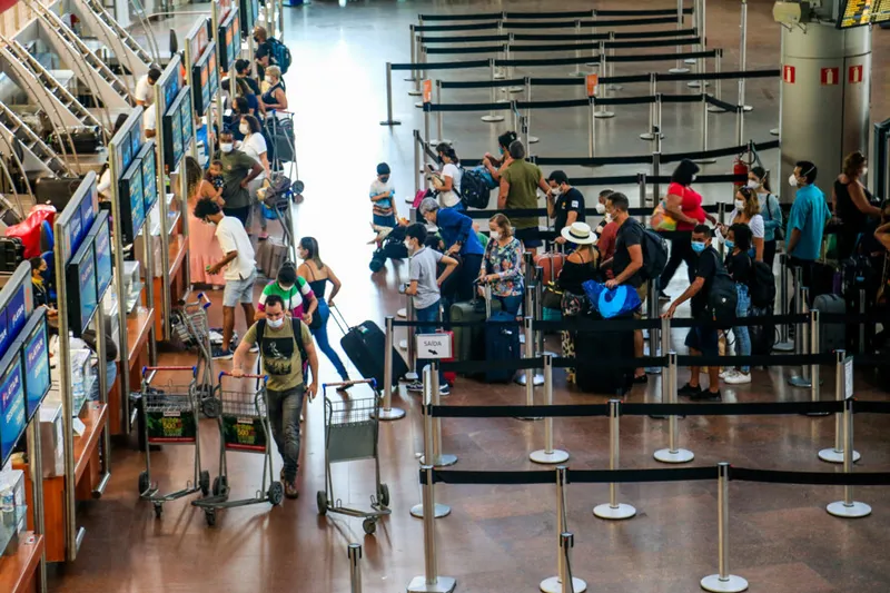 Ministro garante que a passagem não vai ficar mais cara aos demais passageiros
