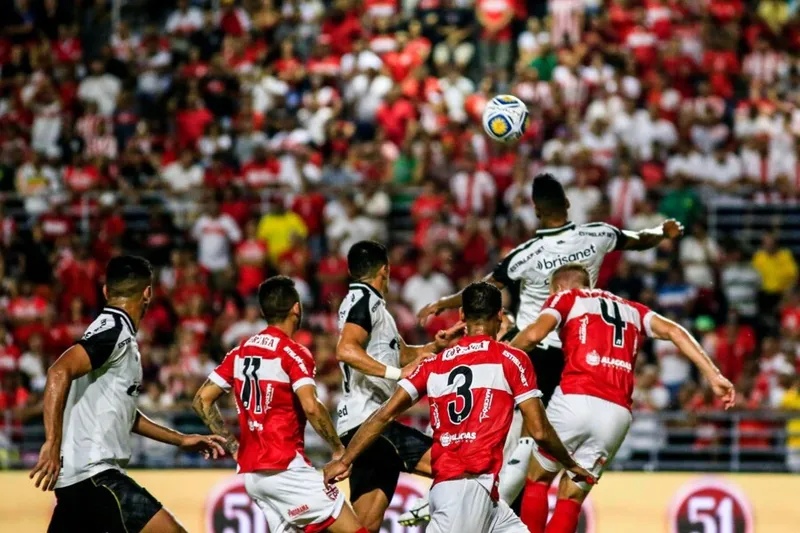 No maior estilo Umberto Louzer, sistema defensivo regatiano vem tendo atuações seguras nesta temporada