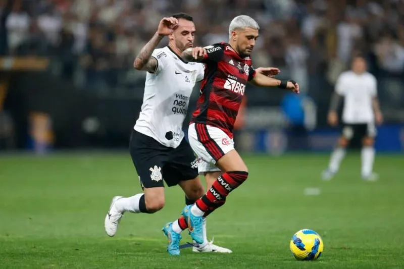 Jogando na Neo Química Arena, paulistas e cariocas não saíram do 0 a 0 na ida da grande final da Copa do Brasil