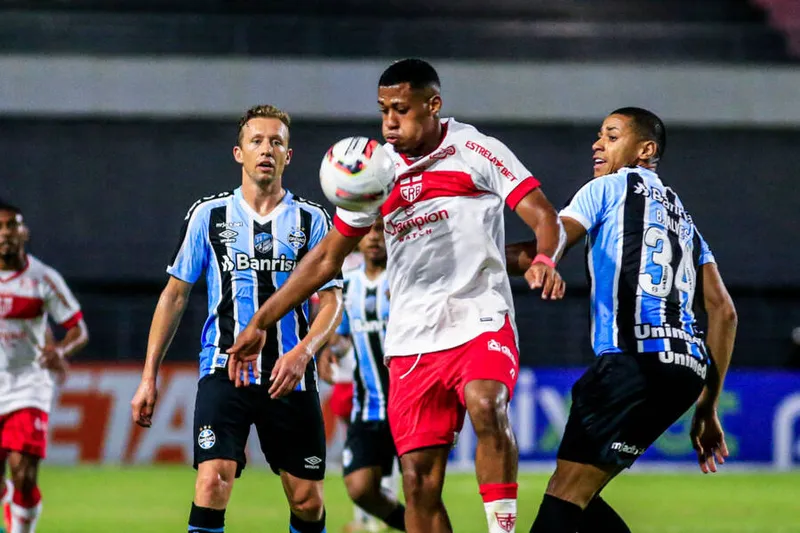 Única vítima da equipe regatiana foi o Grêmio, na 24ª rodada da Série B, ao vencer por 2 a 0
