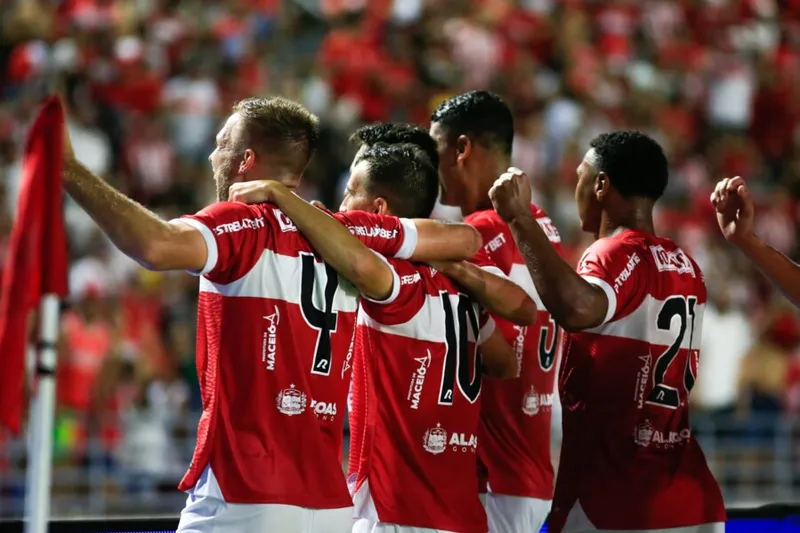 Time regatiano martelou o Alvinegro e conseguiu vitória providencial na competição