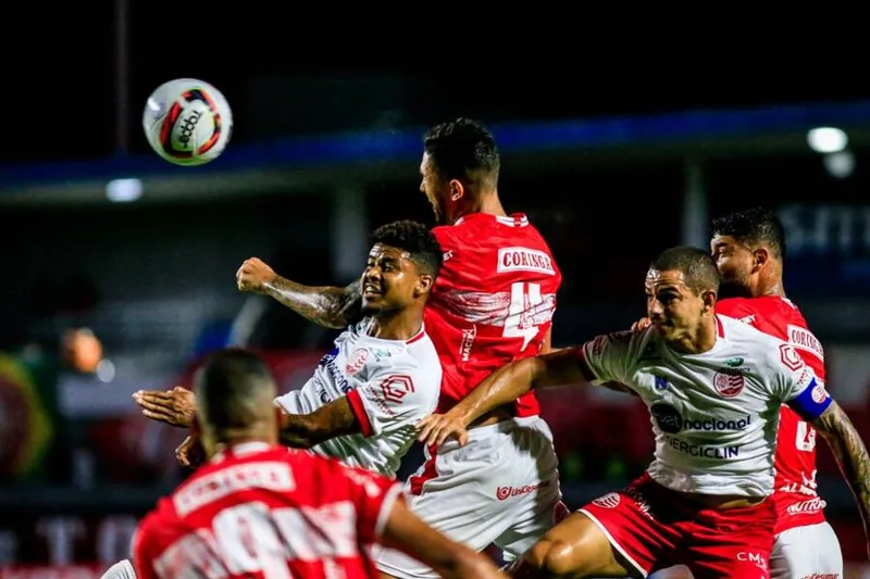 CRB e Náutico vão se reencontrar neste sábado (4), desta vez pela Copa do Nordeste
