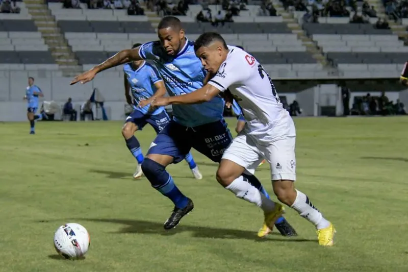 Jogando em Campinas, CSA conseguiu uma importante vitória sobre a Ponte Preta, na luta contra o rebaixamento