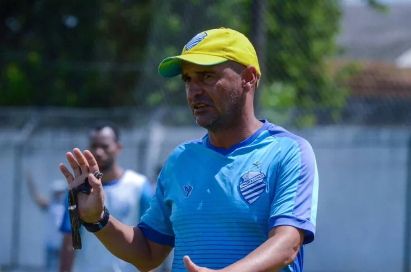 Adriano Rodrigues revelou que a pré-temporada azulina começa em 1º de dezembro