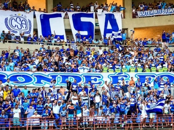 Única torcida presente ao Clássico das Multidões deste sábado (4) será a do Azulão