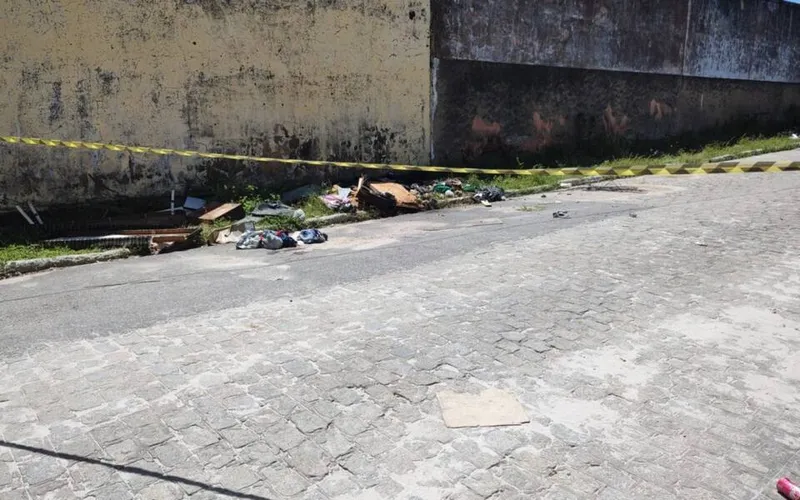 O fato aconteceu na manhã desta quinta-feira, na rua Dr. Costa Leite, na capital alagoana