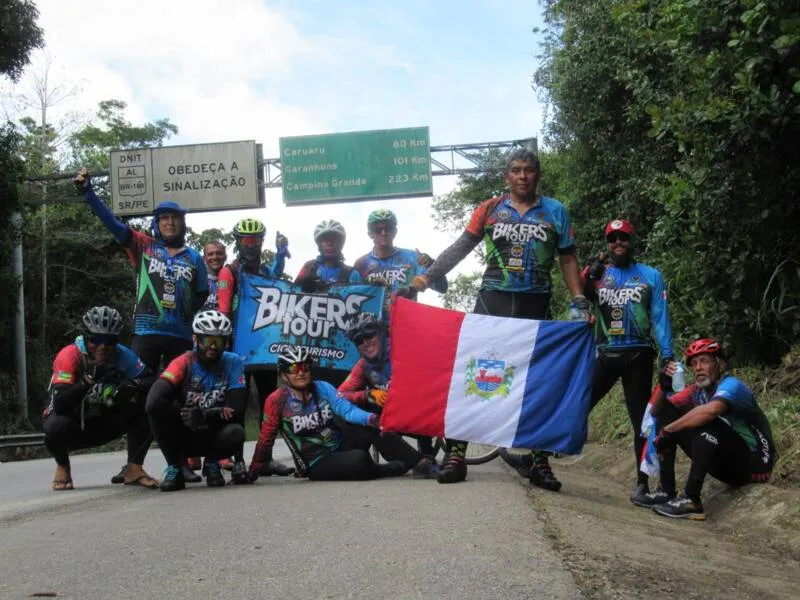 Grupo de ciclistas se une para pedalar todo mês de janeiro e devem chegar em Belém na reta final de janeiro