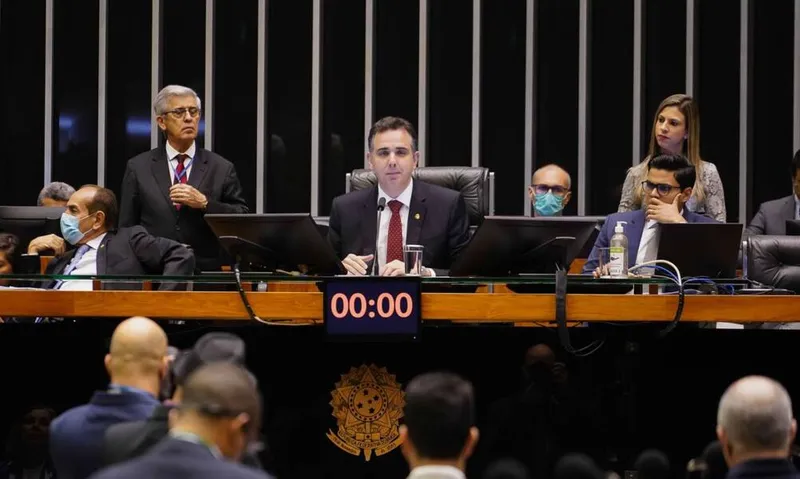 Imagem ilustrativa da imagem Congresso aprova novas regras para orçamento secreto