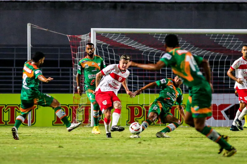 Durante fase de classificação, equipe regatiana não saiu do empate por 1 a 1 com Alviverde