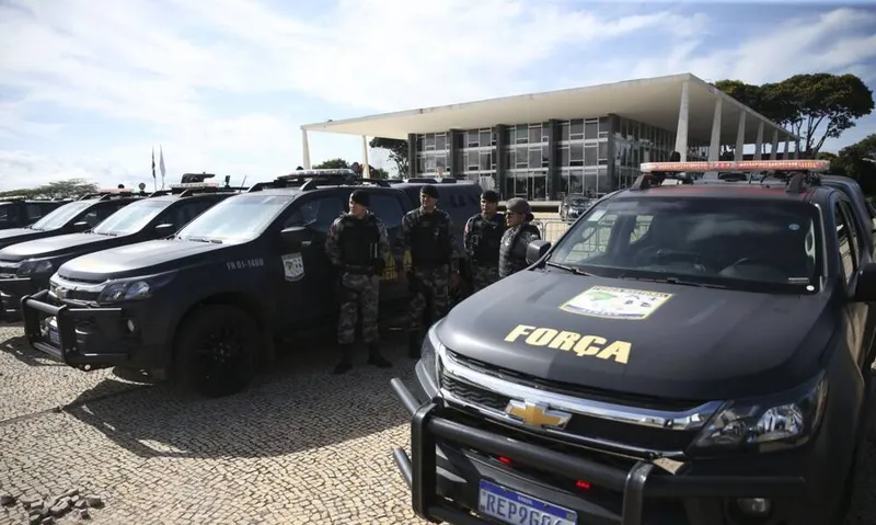 Imagem ilustrativa da imagem DF: FORÇA NACIONAL PROTEGE TRÊS PODERES