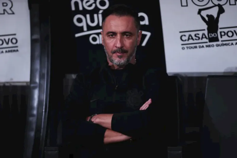 Técnico Vítor Pereira deve esperar fim de contrato com o Corinthians, dia 31 de dezembro, para assinar com o Fla
