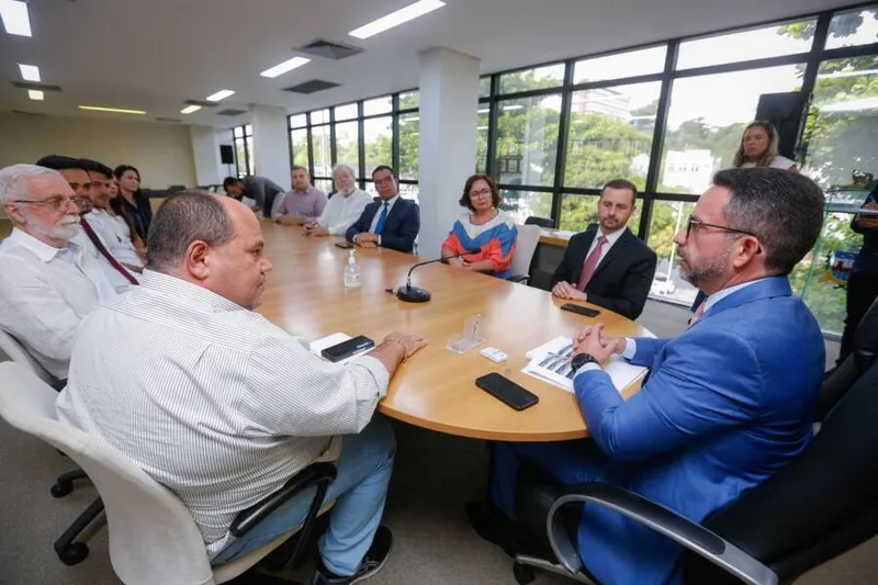 Imagem ilustrativa da imagem GOVERNO DE AL QUITA PAGAMENTOS A DOIS HOSPITAIS DE ARAPIRACA