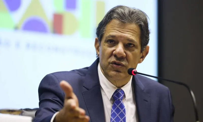 Imagem ilustrativa da imagem HADDAD PROPÕE PACOTE DE R$ 242,7 BILHÕES PARA MELHORAR CONTAS PÚBLICAS
