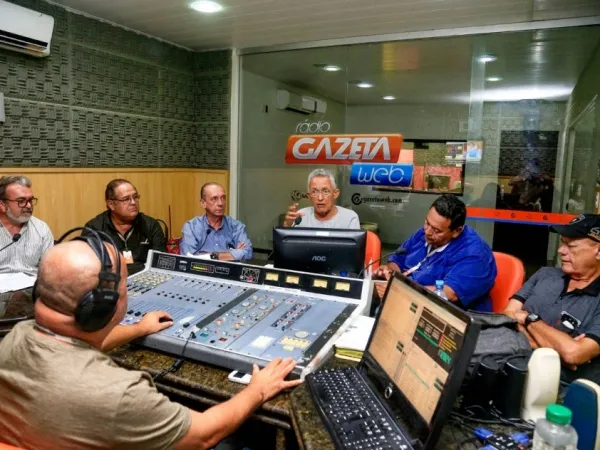 Parte da equipe do Timaço da Gazeta: confiança em alta com a Seleção Brasileira na Copa