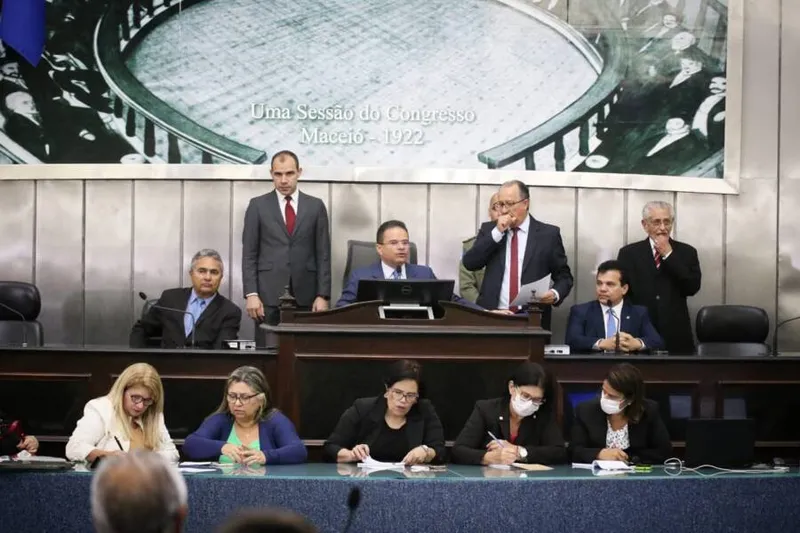Imagem ilustrativa da imagem MDB E FEDERAÇÃO PT/PV DEFINEM LÍDERES PARTIDÁRIOS NA ALE