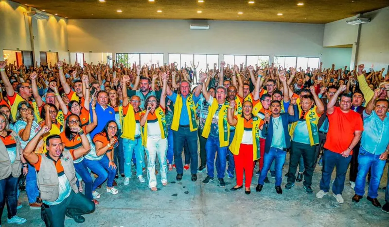 Atuação de Collor foi fundamental para aprovação do piso salarial dos agentes