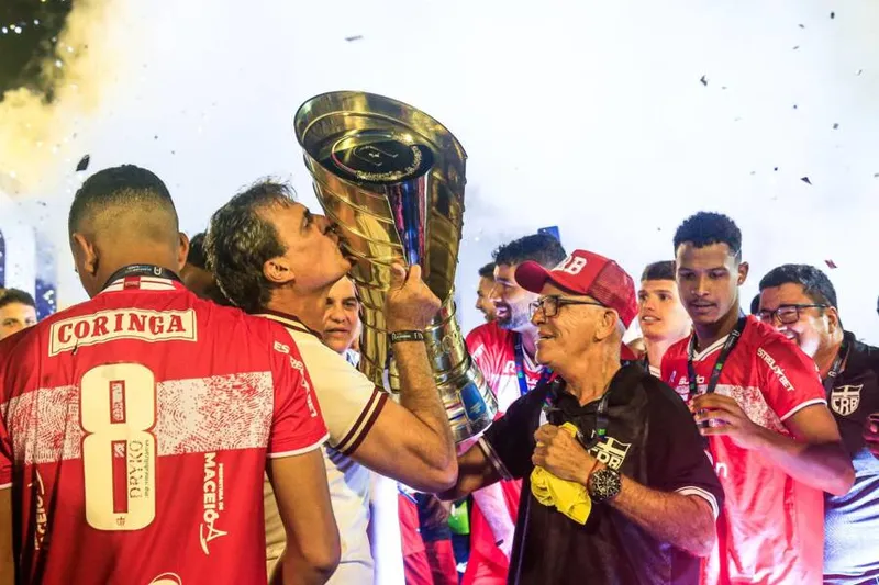 Mário Marroquim deseja o bicampeonato alagoano e o acesso à Série A do Brasileiro para o CRB