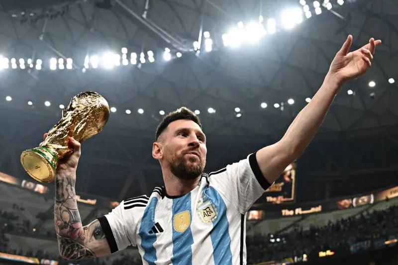 Atual campeão do mundo com a Argentina, Messi surge como franco favorito à conquista