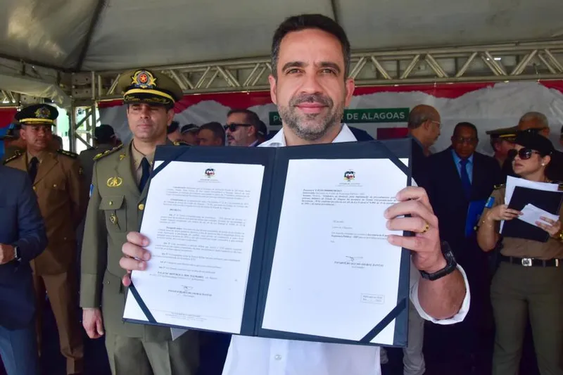 Imagem ilustrativa da imagem PAULO DANTAS ASSINA DECRETO QUE AUTORIZA PM A LAVRAR TCO