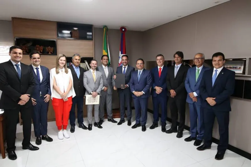 Imagem ilustrativa da imagem PAULO DANTAS DIZ À ASSEMBLEIA QUE ESTADO SEGUIRÁ COM SOLIDEZ FISCAL