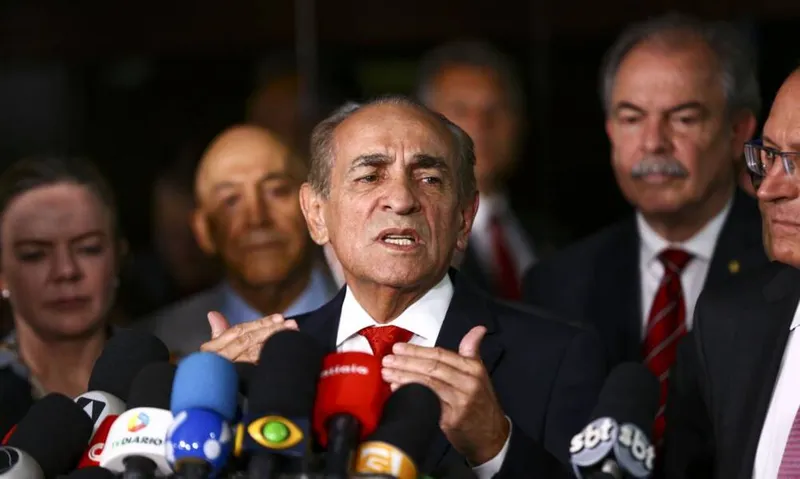 Imagem ilustrativa da imagem PEC da Transição deve cair para 2 anos, mas valor será mantido