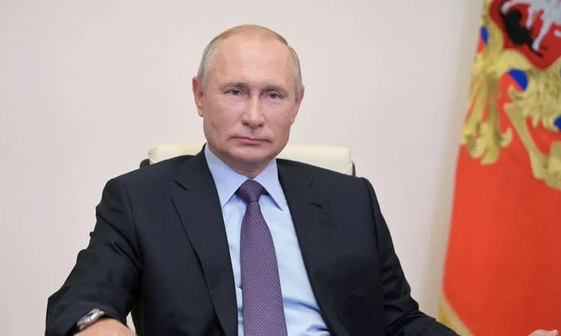 Putin visitou a cidade, palco da disputa mais sangrenta da Segunda Guerra Mundial e agora chamada de Volgogrado
