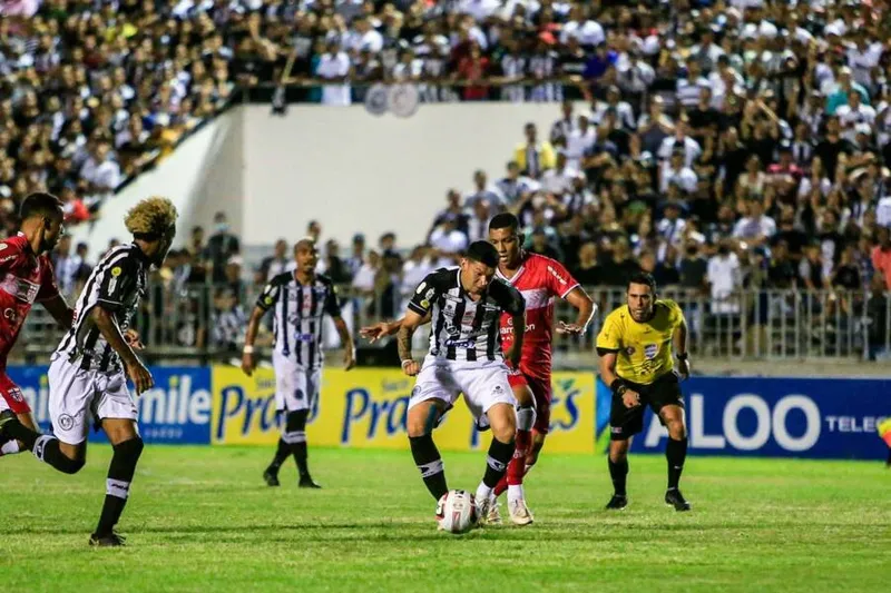 Finalistas no Estadual de 2022, ASA e CRB se reencontram nesta terça (31), pela 5ª rodada