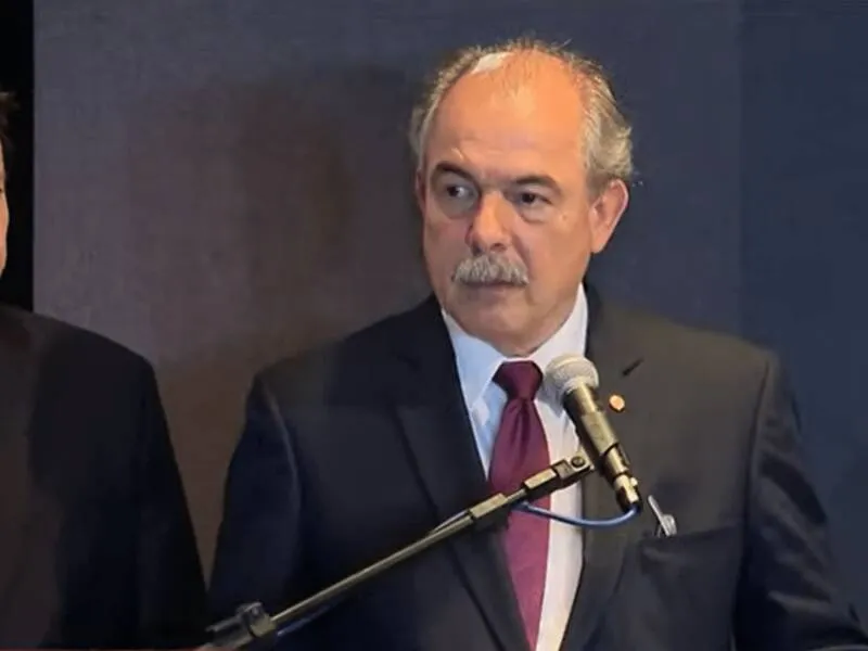 Imagem ilustrativa da imagem ministério da economia será repartido em três pastas distintas