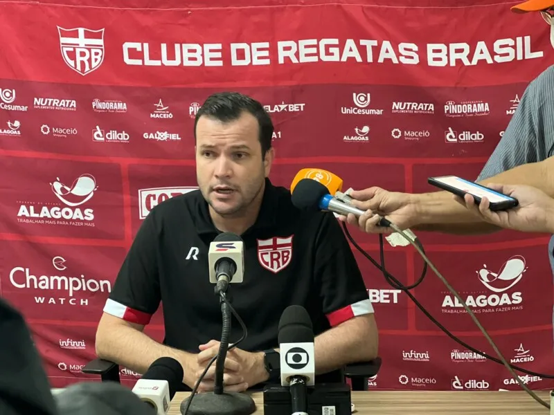Técnico Daniel paulista disse que adiamento do jogo contra o Avaí afetou o lado psicológico dos atletas regatianos